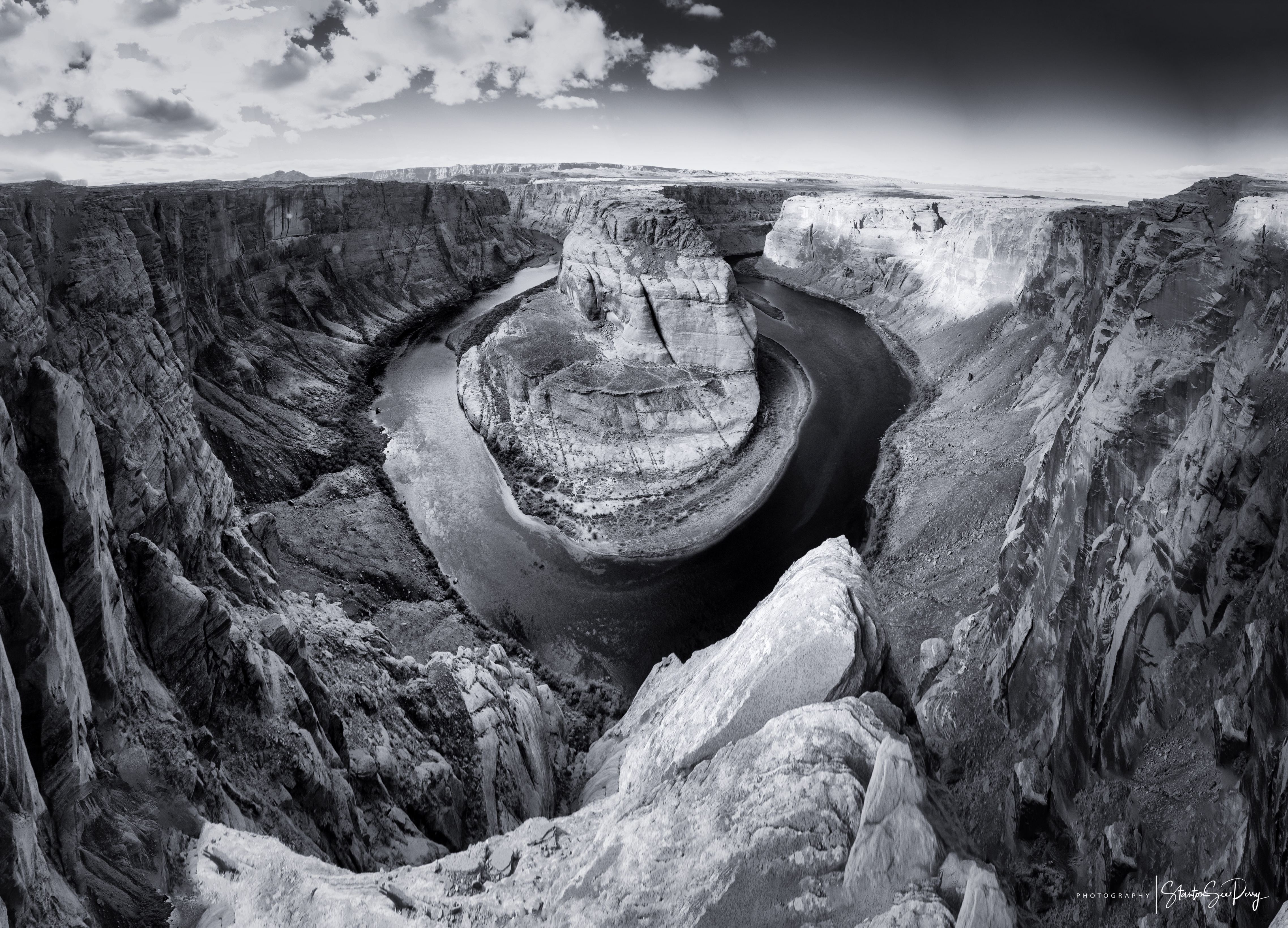 Horseshoe Bend (B&W)